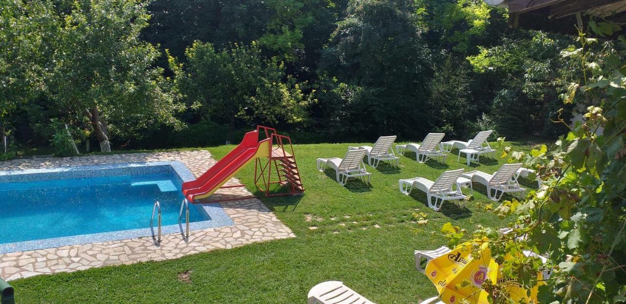 Orehite-Family Hotel ,Food & Pool Bozhichen Exterior foto